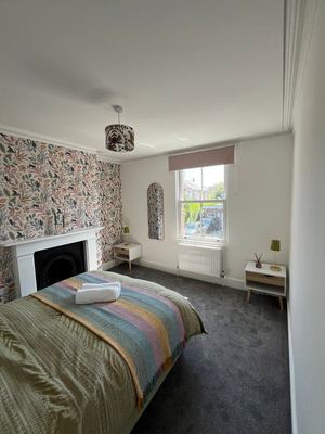 Bedroom with feature wall